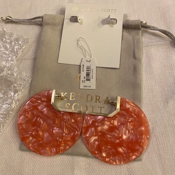 REGULAR $98 Kendra Scott Kai Earrings Peach/Orange GORGEOUS - Picture 6 of 8